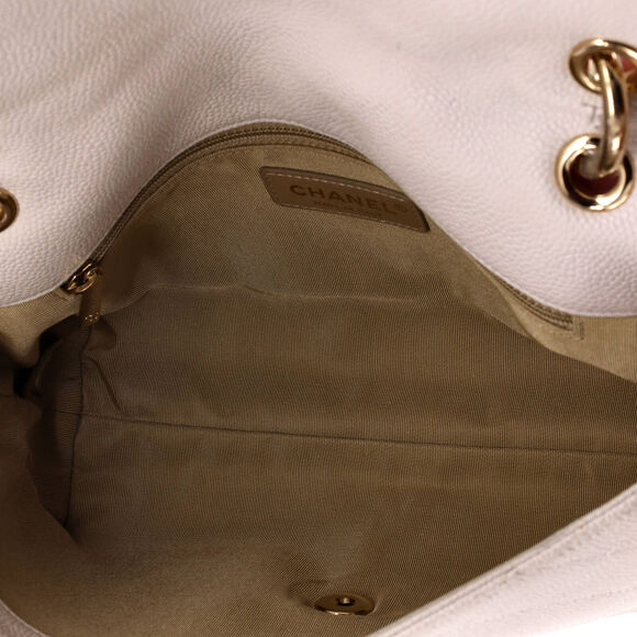 Chanel City Walk Flap Bag Quilted #144819C42B - Picture 6 of 9